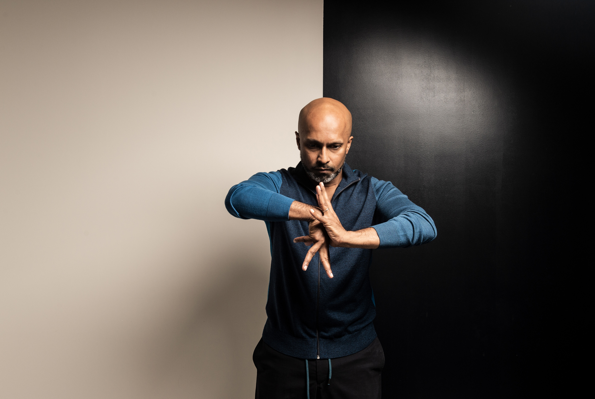 Akram Khan by Julien Benhamou